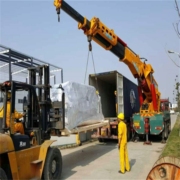 新干吊车租赁价格、流程、安全标准全解析，快速解决施工难题