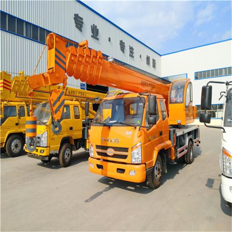 新干吊门窗的小型吊车怎么收费